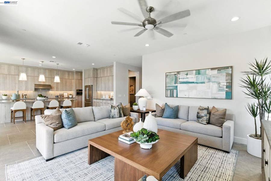 Property photo for 1590 Ponza Circle, Brentwood, CA