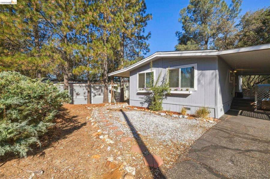 Property photo for 10956 Green St, Columbia, CA
