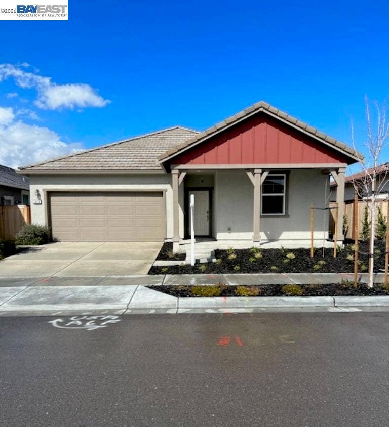 Property photo for 923 OSPREY DR, Lathrop, CA