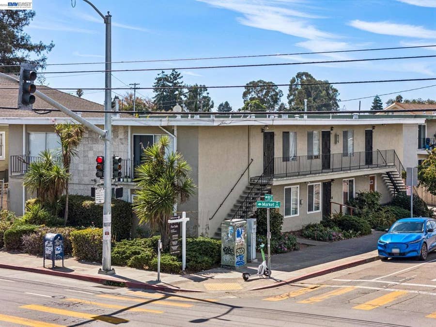Property photo for 901 55Th St, Oakland, CA