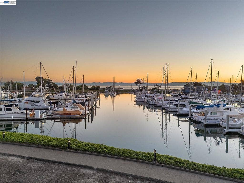 460 Cola Ballena, #D, Alameda, CA 94501