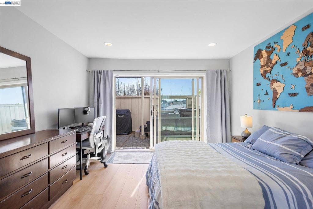 460 Cola Ballena, #D, Alameda, CA 94501