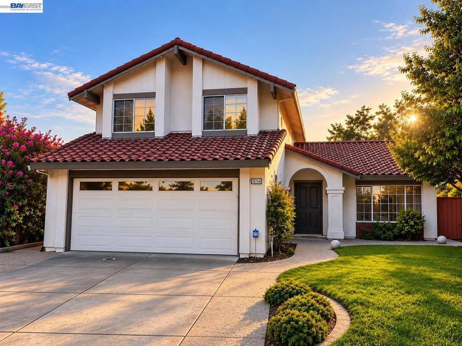 Property photo for 18734 Mt Lassen Drive, Castro Valley, CA