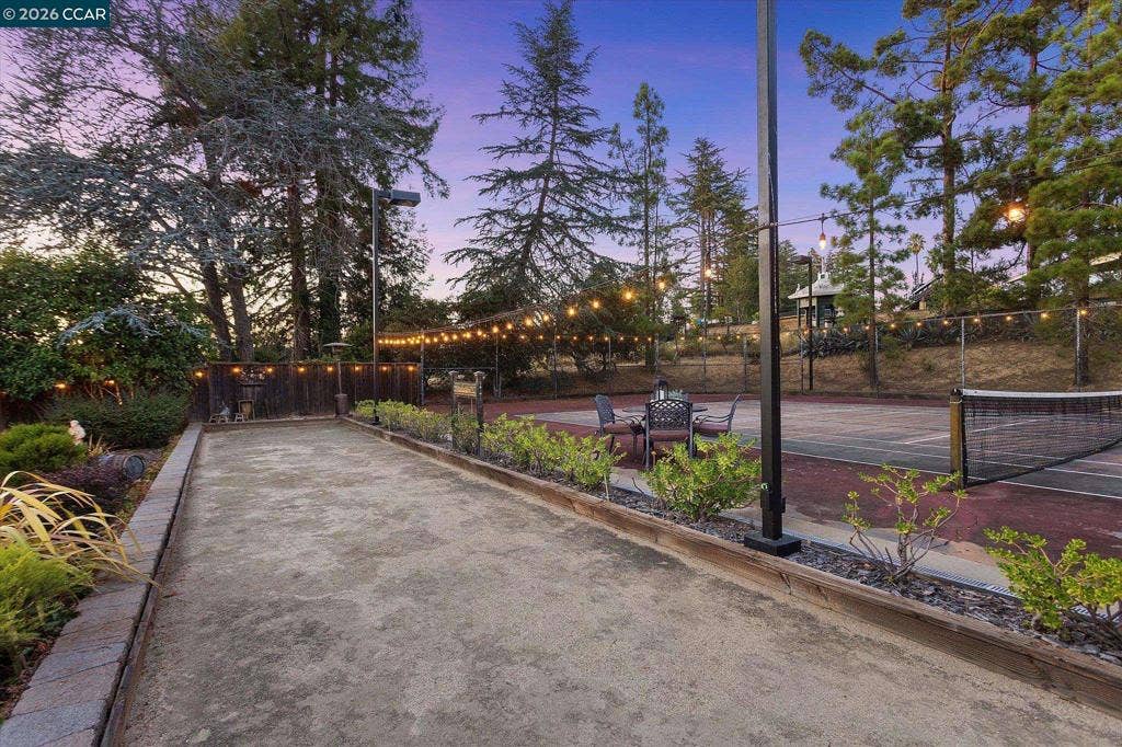 4572 Ewing Rd, Castro Valley, CA 94546 4572 Ewing Rd, Castro Valley, CA 94546