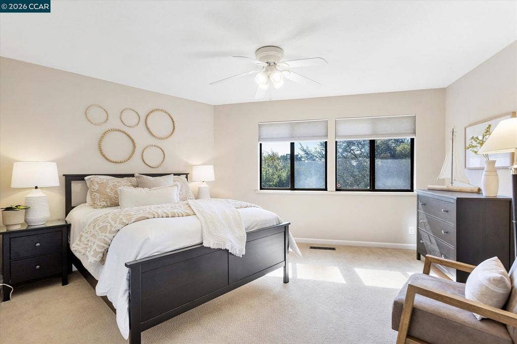 4572 Ewing Rd, Castro Valley, CA 94546 4572 Ewing Rd, Castro Valley, CA 94546