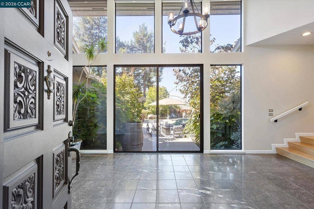4572 Ewing Rd, Castro Valley, CA 94546 4572 Ewing Rd, Castro Valley, CA 94546