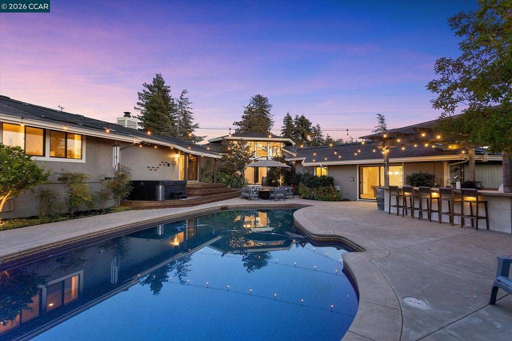 4572 Ewing Rd, Castro Valley, CA 94546 4572 Ewing Rd, Castro Valley, CA 94546