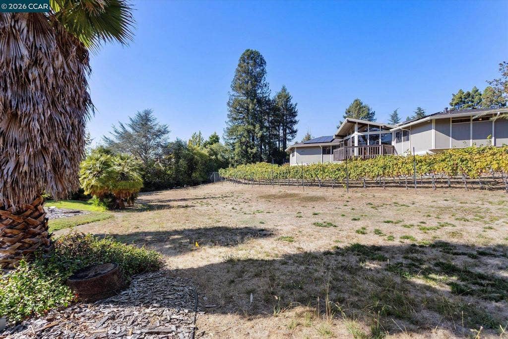 4572 Ewing Rd, Castro Valley, CA 94546 4572 Ewing Rd, Castro Valley, CA 94546