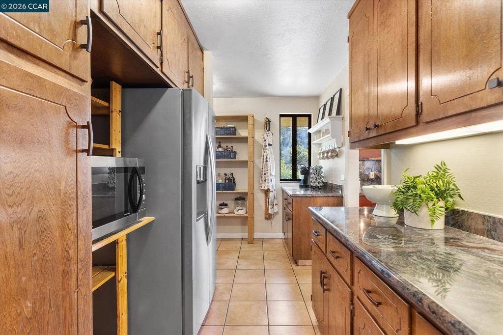 4572 Ewing Rd, Castro Valley, CA 94546 4572 Ewing Rd, Castro Valley, CA 94546