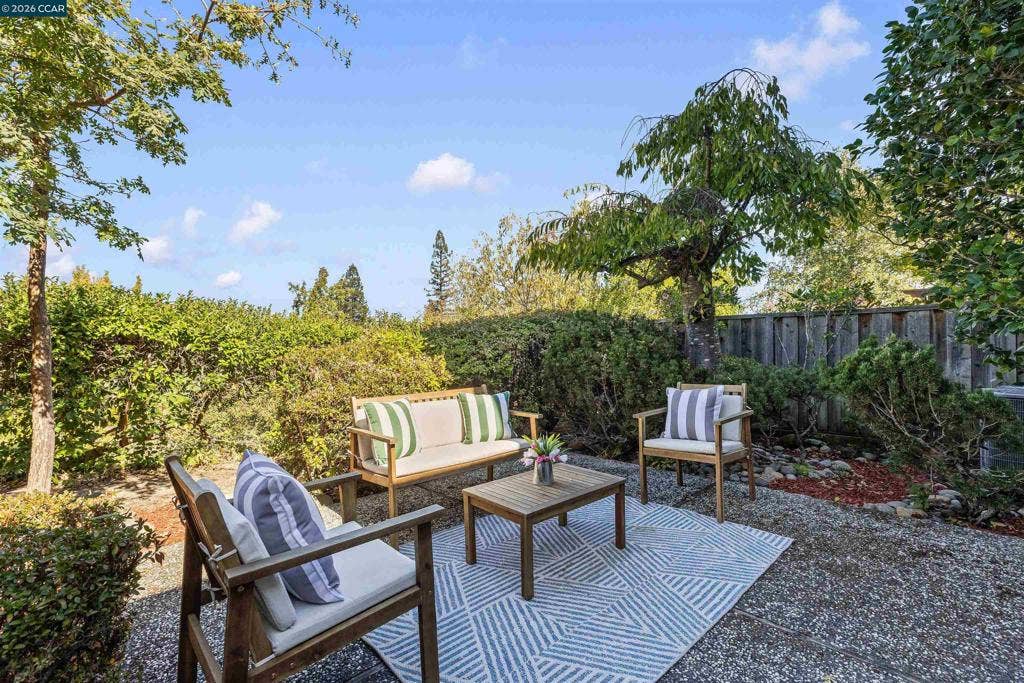 1085 Camino Verde Cir, Walnut Creek, CA 94597-2271 1085 Camino Verde Cir, Walnut Creek, CA 94597-2271