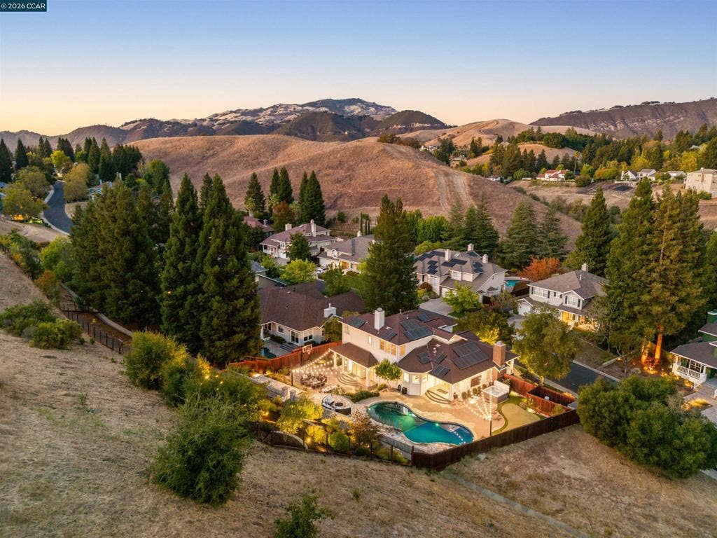 133 Sunhaven Rd, Danville, CA 94506 133 Sunhaven Rd, Danville, CA 94506