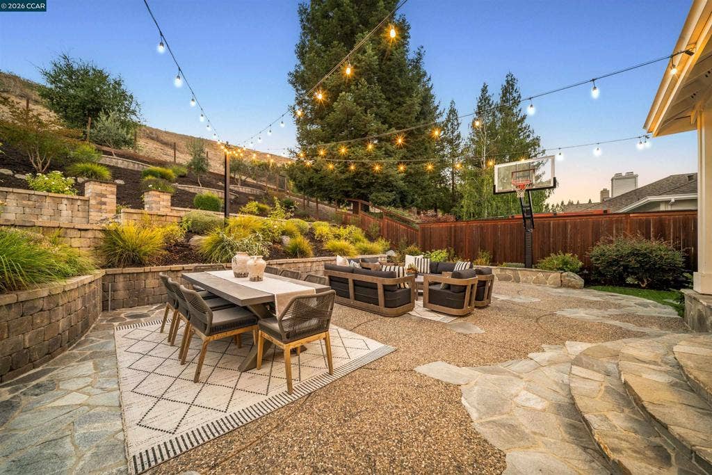 133 Sunhaven Rd, Danville, CA 94506 133 Sunhaven Rd, Danville, CA 94506