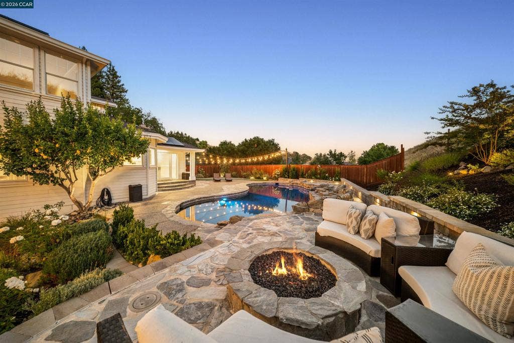 133 Sunhaven Rd, Danville, CA 94506 133 Sunhaven Rd, Danville, CA 94506