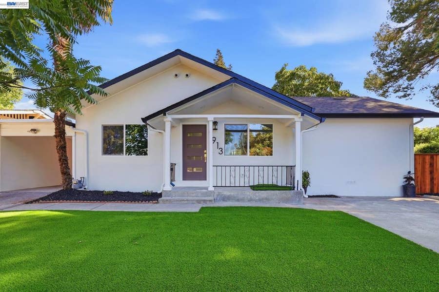 Property photo for 1913 W Middlefield Rd, Mountain View, CA