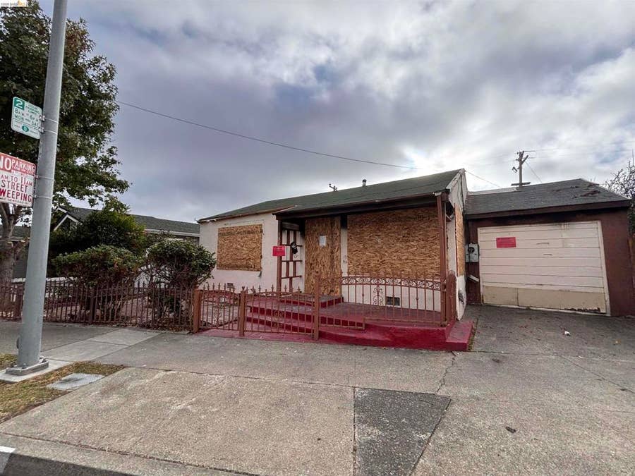 Property photo for 331 S 50Th St, Richmond, CA