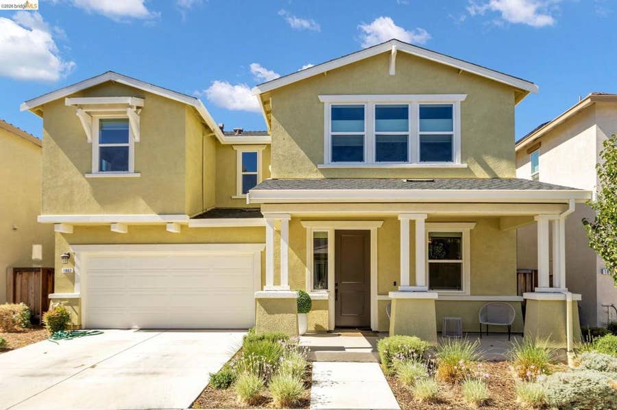 Property photo for 1862 Chandler Dr, Brentwood, CA