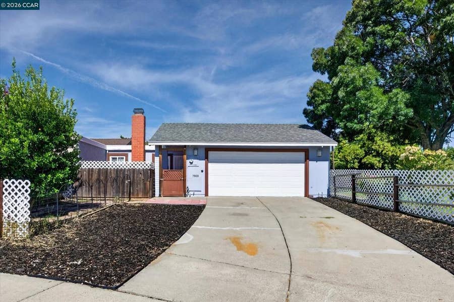 Property photo for 2900 Pear St, Antioch, CA