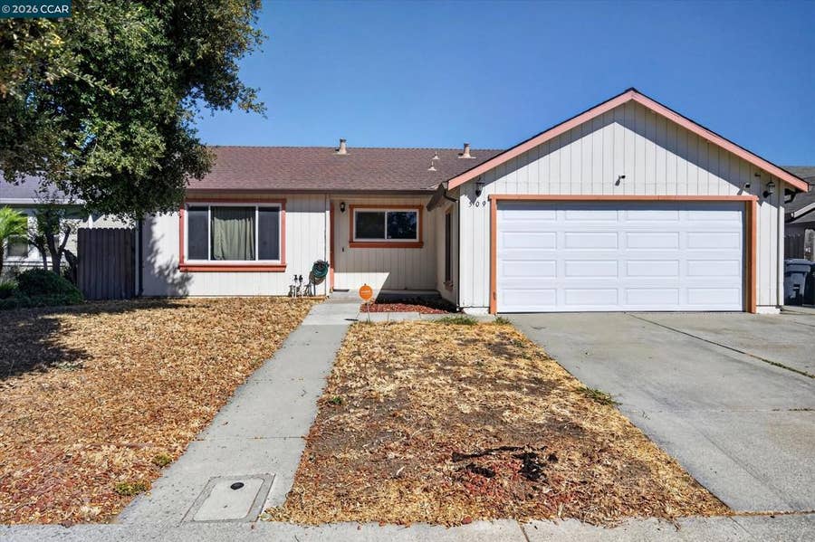 Property photo for 509 Hacienda Ln, Suisun City, CA
