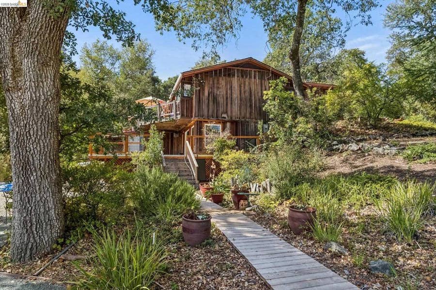 Property photo for 3625 Madrone Dr, Lafayette, CA