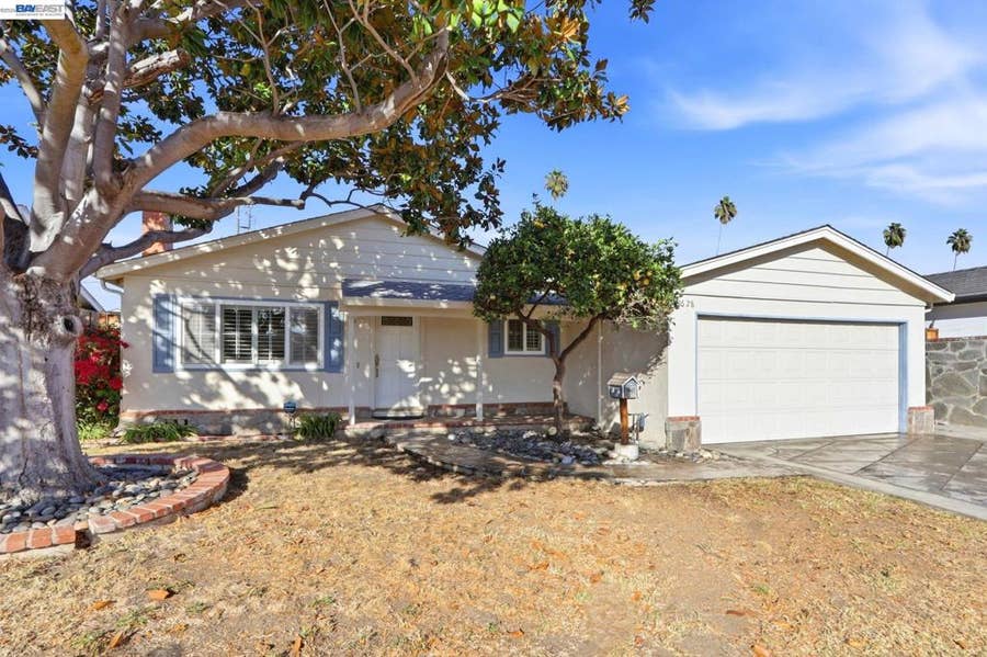 Property photo for 39628 Banyan Tree Rd, Fremont, CA