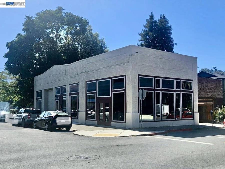 Property photo for 908 Ferry Street, Martinez, CA
