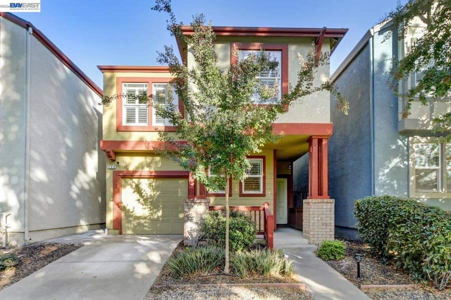 Property photo for 223 Washington Pl, West Sacramento, CA
