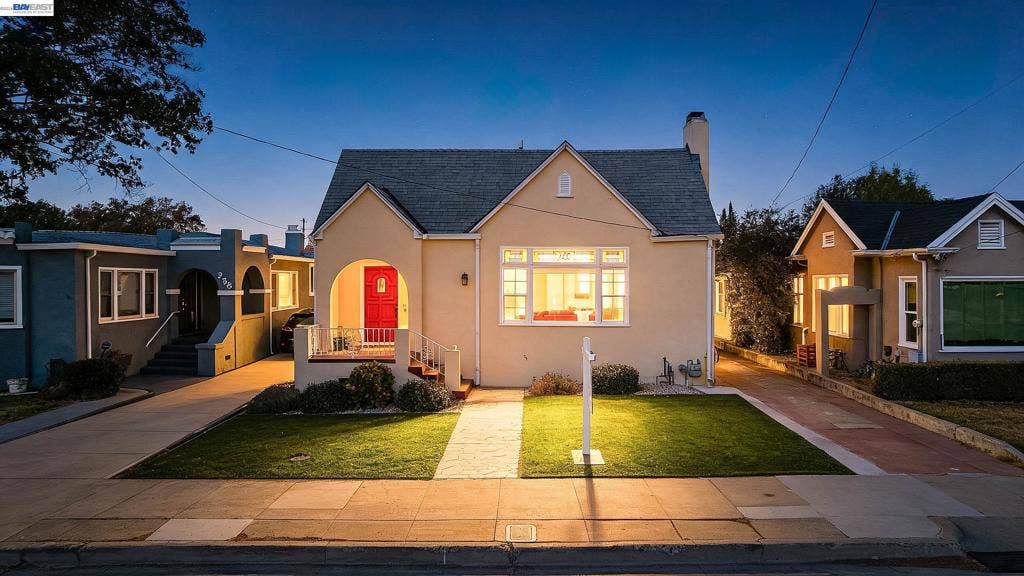 250 Cherrywood Ave, San Leandro, CA 94577 250 Cherrywood Ave, San Leandro, CA 94577