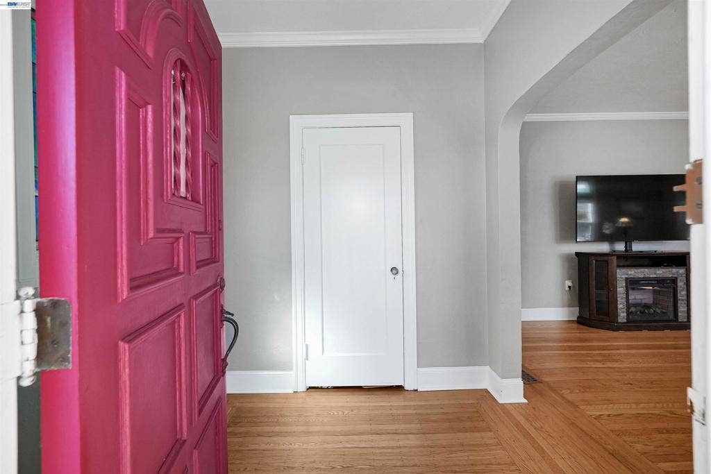 250 Cherrywood Ave, San Leandro, CA 94577 250 Cherrywood Ave, San Leandro, CA 94577
