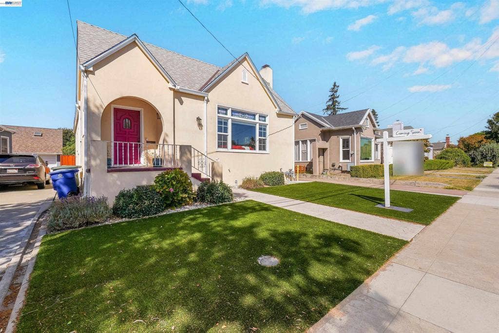 250 Cherrywood Ave, San Leandro, CA 94577 250 Cherrywood Ave, San Leandro, CA 94577