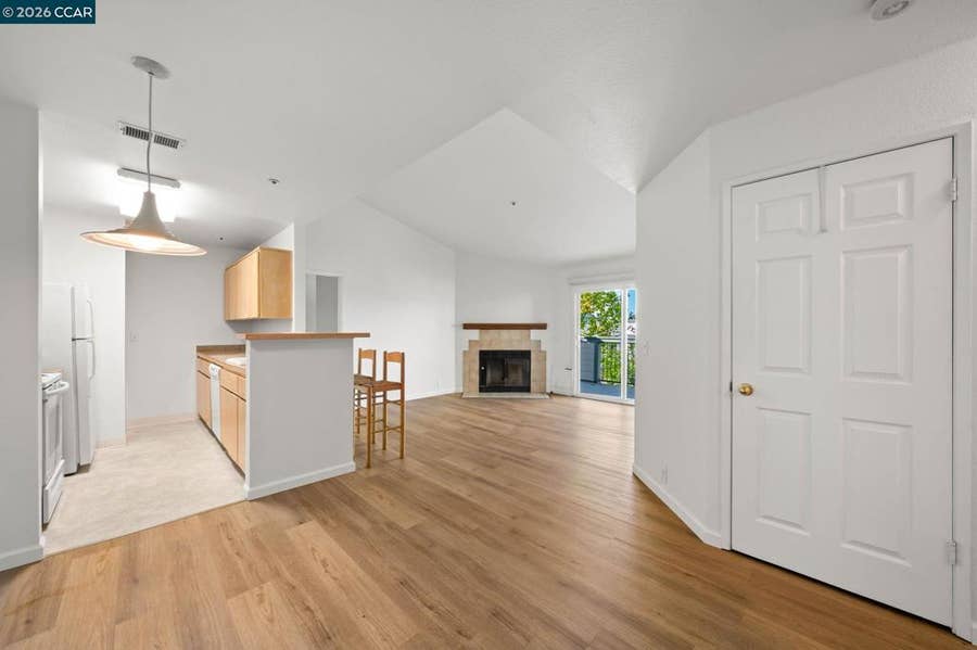 Property photo for 1430 Bel Air Dr, #307, Concord, CA