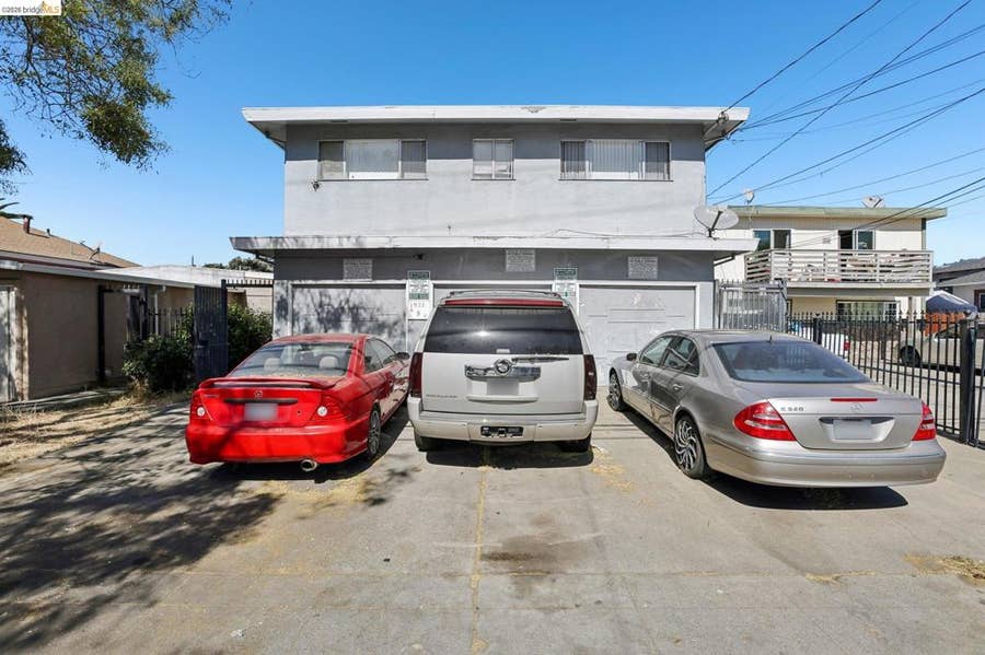 Property photo for 1927 82Nd Ave, Oakland, CA