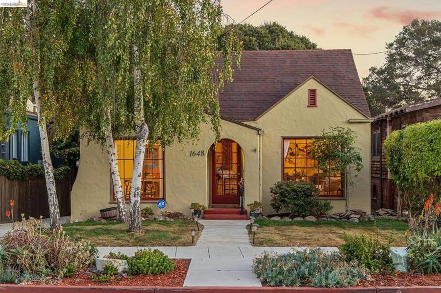 Property photo for 1648 Oak View Ave, Kensington, CA