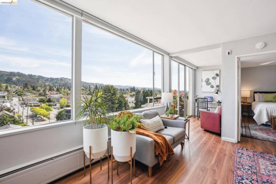 Property photo for 2550 Dana St, Berkeley, CA