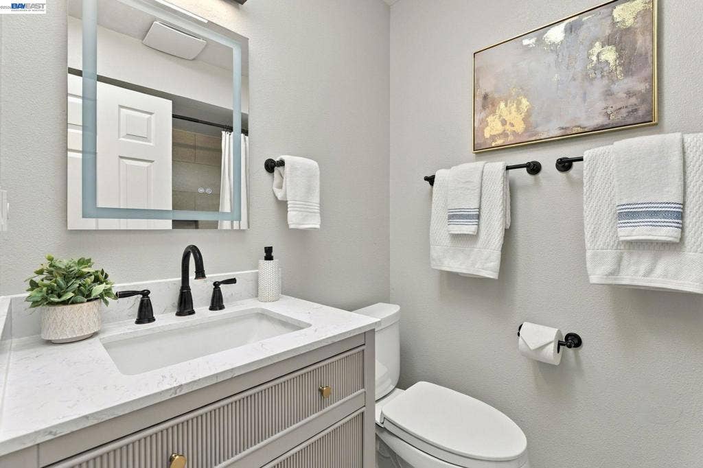 784 Avalon Way, Livermore, CA 94550