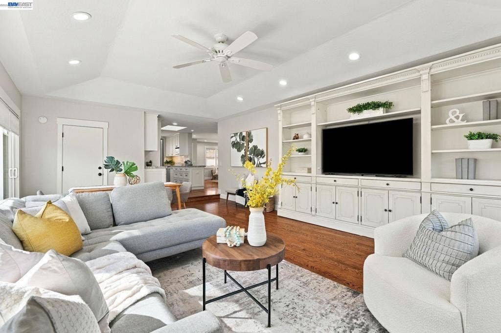 784 Avalon Way, Livermore, CA 94550
