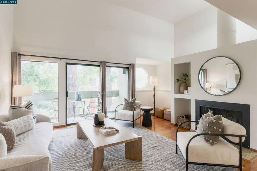 Property photo for 190 Cleaveland Rd, #7, Pleasant Hill, CA