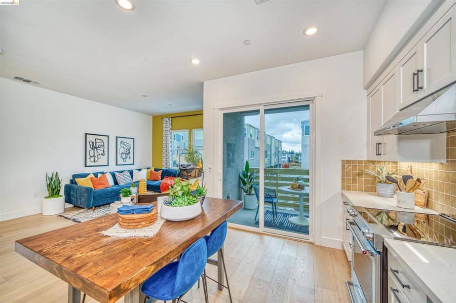 Property photo for 28925 Parkridge Loop, #78, Hayward, CA