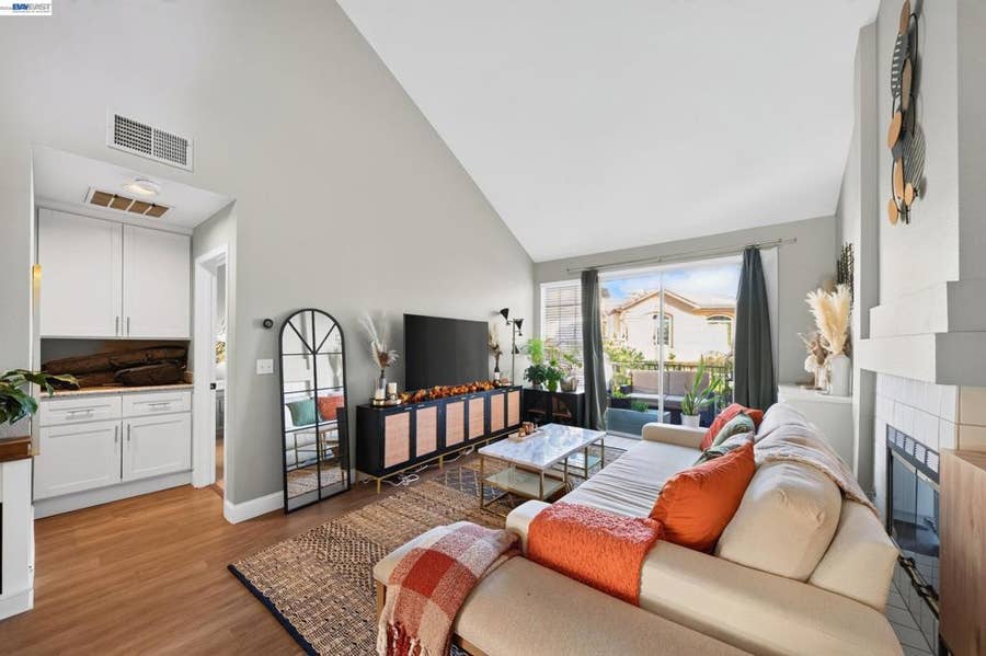 Property photo for 7773 Tuscany Dr, Dublin, CA