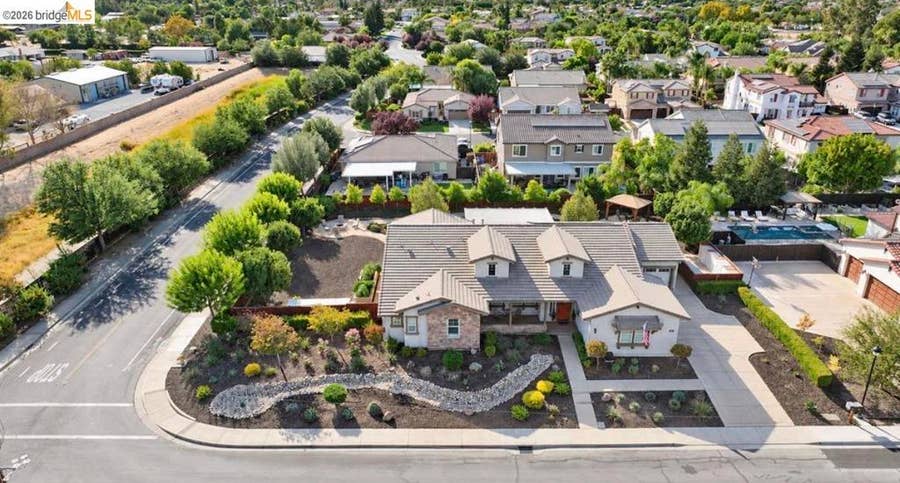 Property photo for 1565 Lone Oak Rd, Brentwood, CA