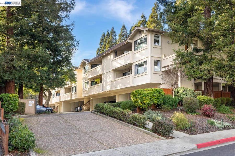 Property photo for 2513 lucy lane, #b, Walnut Creek, CA