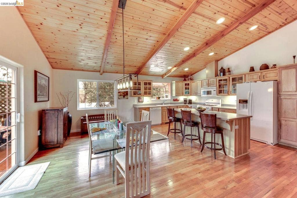 19991 Pine Mountain Dr., Groveland, CA 95321 19991 Pine Mountain Dr., Groveland, CA 95321