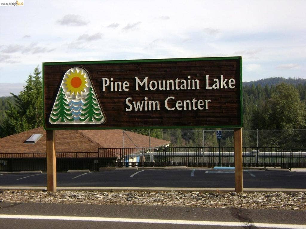 19991 Pine Mountain Dr., Groveland, CA 95321 19991 Pine Mountain Dr., Groveland, CA 95321