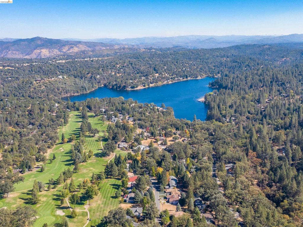 19991 Pine Mountain Dr., Groveland, CA 95321 19991 Pine Mountain Dr., Groveland, CA 95321