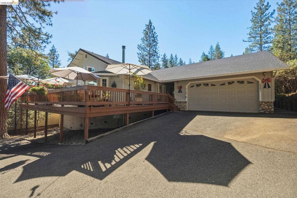 19991 Pine Mountain Dr., Groveland, CA 95321 19991 Pine Mountain Dr., Groveland, CA 95321