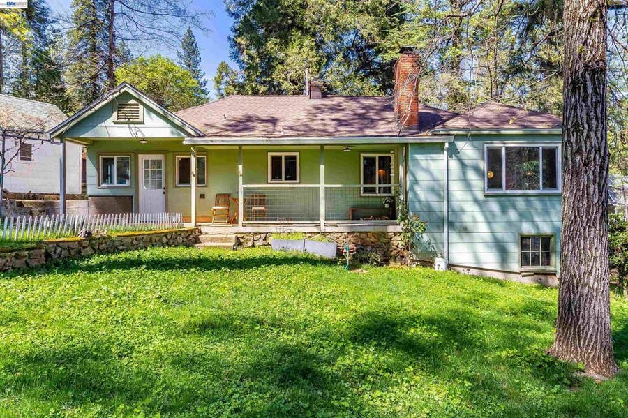 Property photo for 11896 Nancy Ln, Grass Valley, CA