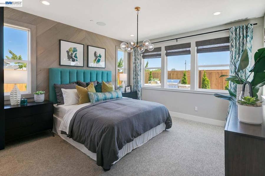 Property photo for 1312 Parkcrest Circle, Manteca, CA