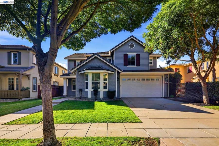 Property photo for 692 W Refinado Way, Mountain House, CA