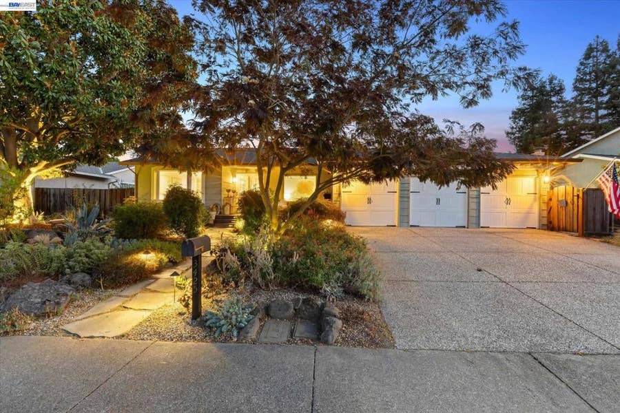 Property photo for 3425 Canfield Dr, Danville, CA