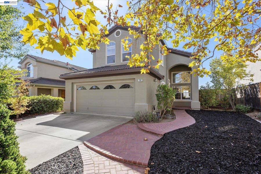 Property photo for 7892 Pineville Cir, Castro Valley, CA