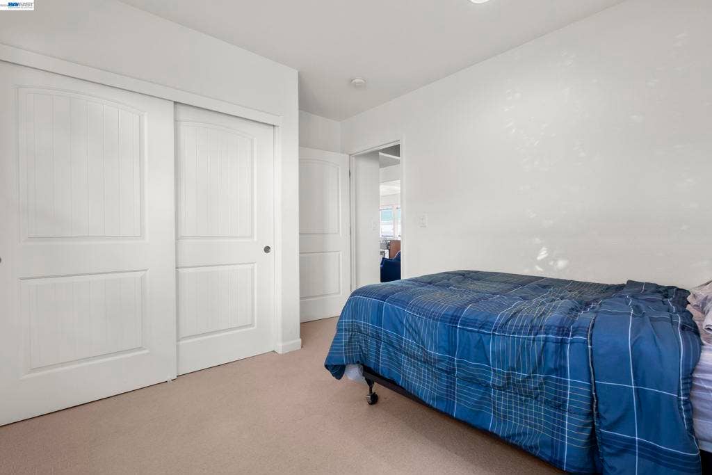 8957 Lawlor St, Oakland, CA 94605